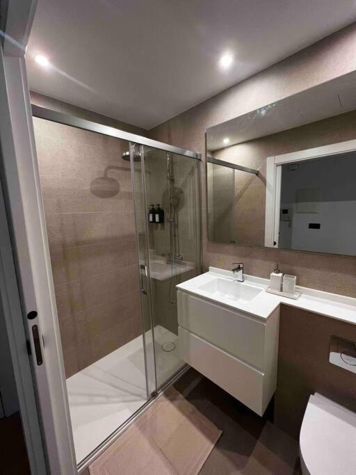 شقة Malecon 47 Apartamento Reformado En Primera Linea موتشيا المظهر الخارجي الصورة